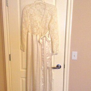 Vintage Marks & Spencer Lace Cream Bathrobe Robe Size UK 8-10 Lingerie
